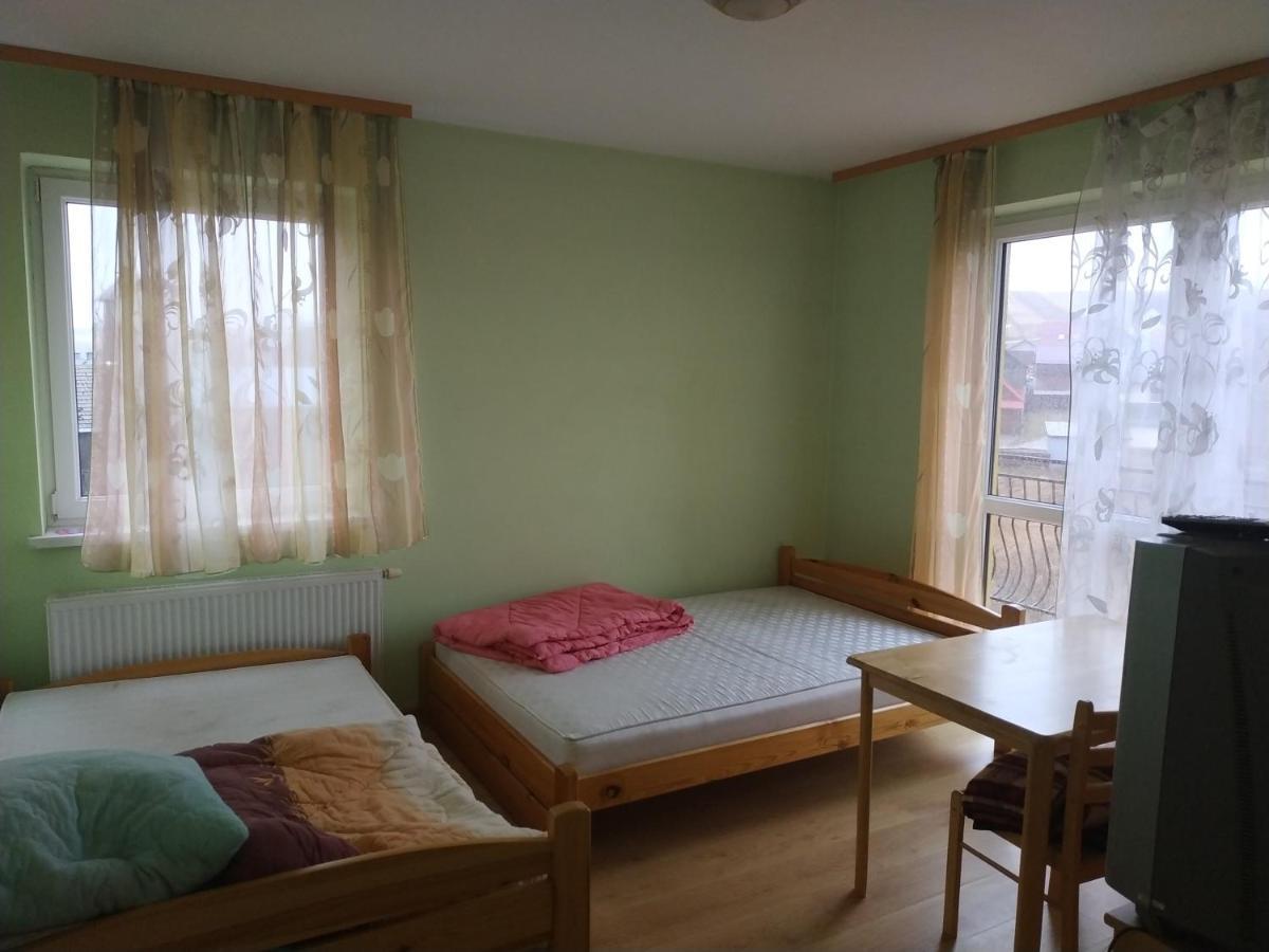 Pokoje U Bryksego Hotel Dursztyn Bagian luar foto