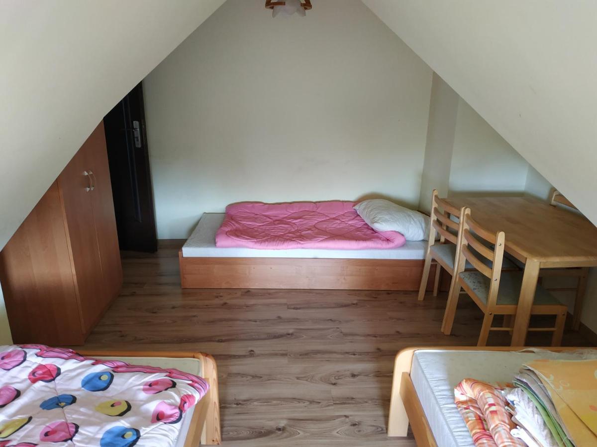 Pokoje U Bryksego Hotel Dursztyn Bagian luar foto