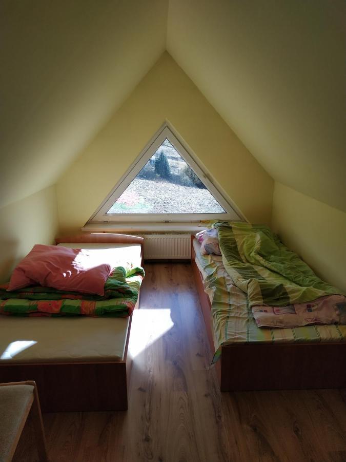 Pokoje U Bryksego Hotel Dursztyn Bagian luar foto