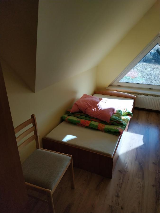 Pokoje U Bryksego Hotel Dursztyn Bagian luar foto